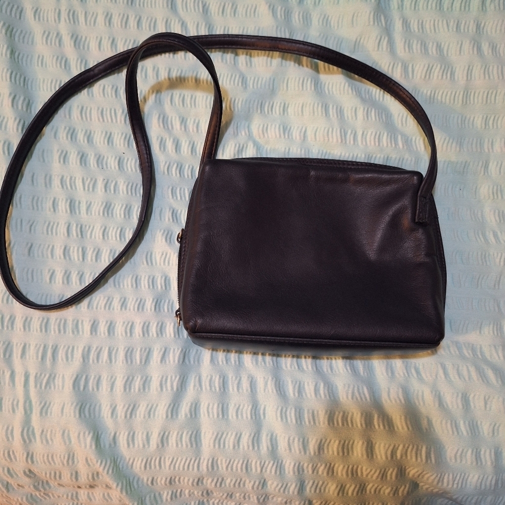 DiaMicci Navy Blue Leather Shoulder Bag
